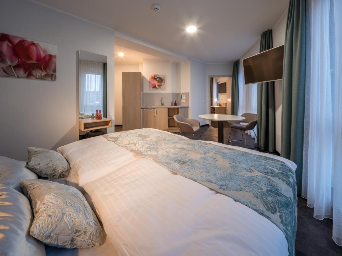 Rs-Hotel - Smart & Modern Hotel Apartments Брюль Экстерьер фото