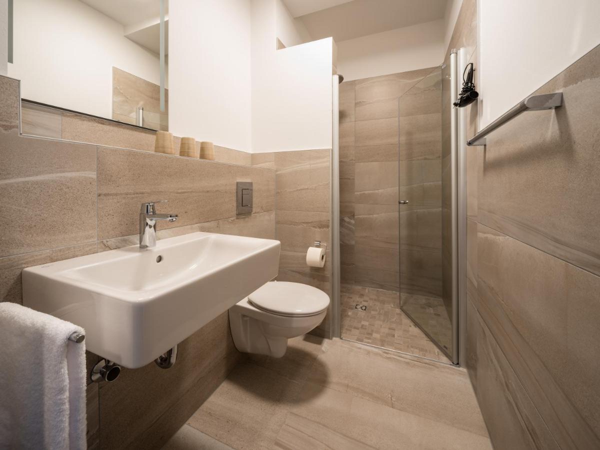 Rs-Hotel - Smart & Modern Hotel Apartments Брюль Экстерьер фото